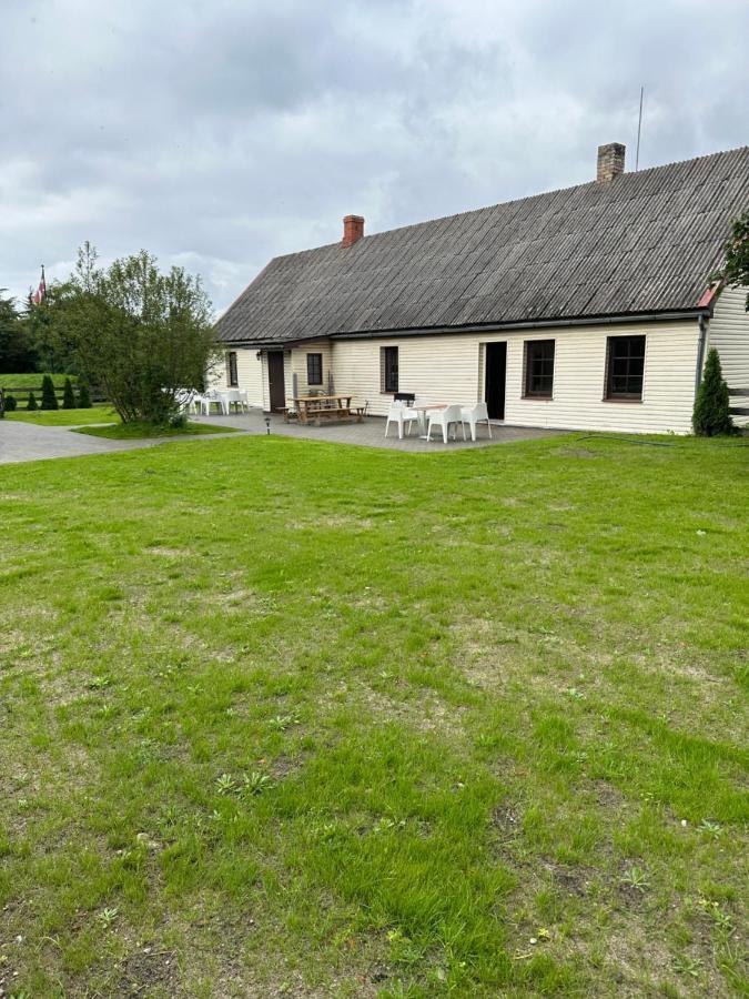Engure Apartment "Little One" Eksteriør billede